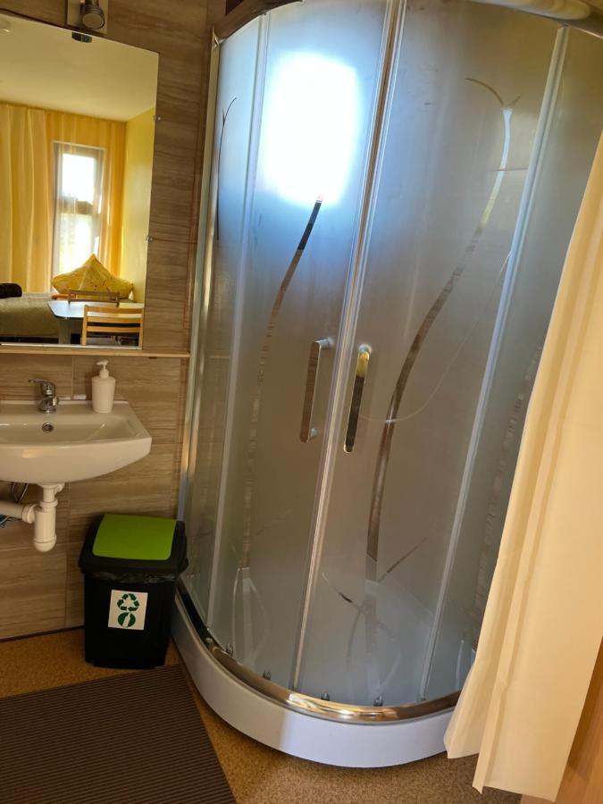 Dveseles Veldzes Darzs Hotell Ziemupe Exteriör bild